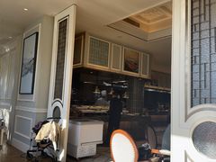 -南郊宾馆·风味自助餐厅·山东十六地市特色菜