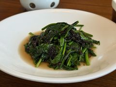 紫菜炒菠菜-喜鼎海胆水饺(东港店)