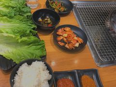-肉甲韩国木炭烤肉(新壹街1店)