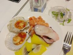 -银鲨国际美食百汇(金牛万达广场店)