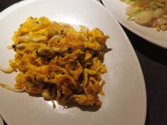 -吴越荣记苏州菜·松鼠桂鱼100%活鱼现做(斜塘老街店)
