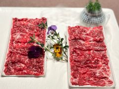 -左庭右院鲜牛肉火锅黑金店(陆家嘴中心店)