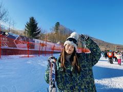 -亚布力新体委滑雪场