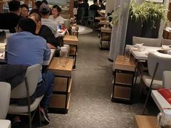 -三人行骨头王火锅(长寿店)