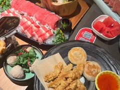 -捞王锅物料理(上海世茂广场店)