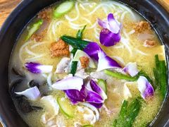 -桥香园过桥米线(国贸店)