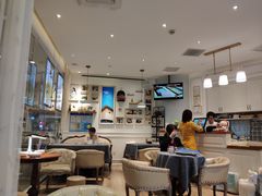 -燕庭·纯燕窝·甜品下午茶(南京西路店)