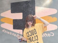 -Chanel(德基广场店)