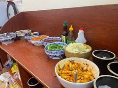 -岳记兴隆·青城腊排铜火锅(融创店)