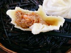 -老西白点心店