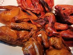 脆皮乳鸽-鸽子侯·家宴·平价海鲜(市图书馆店)