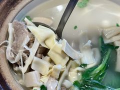 腌笃鲜-玖鲜小笼(中山广场店)