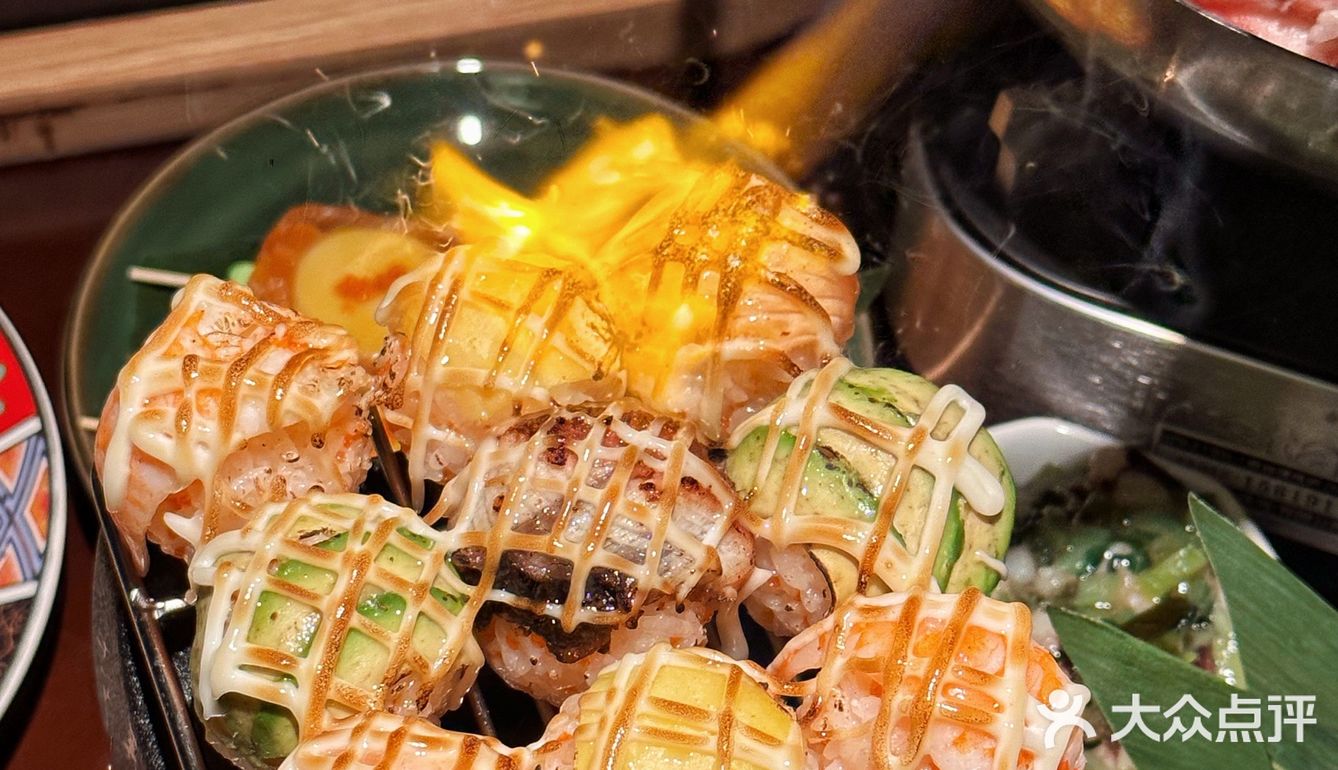 重庆又有好吃的日料了，火炙波波寿司我太爱！