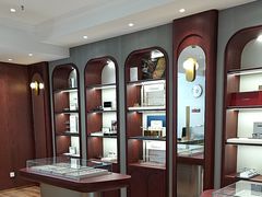 -亨得利(淮海中路店)