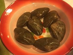 -鲜入围煮花胶鸡海鲜火锅