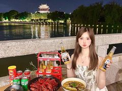 -聚汇三少·龙虾·中餐厅(莫邪路新天地店)