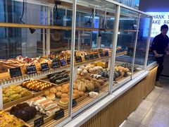 -焙丽拾光(麦凯乐直营店)