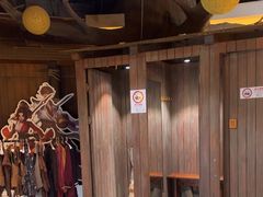 -暴风岛沉浸式体验馆(百联世纪店)