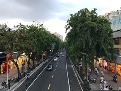 -海口骑楼小吃街