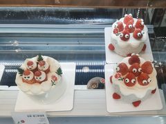 -花花卷卷·鲜食蛋糕(静安久光百货店)