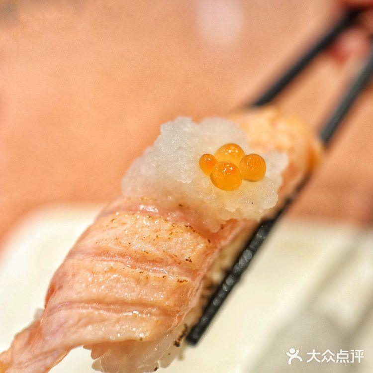 低至8元一碟的回转寿司｜更有隐藏菜单！