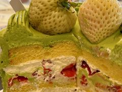 -鹿里烘焙LulyBaking(东二环泰禾广场店)