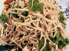 凉拌豆腐皮-老三烧烤(二环西路店)