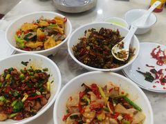 -红色湘菜馆(春风店)
