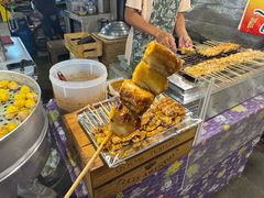 -席娜卡琳火车铁道夜市
