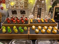 -广州万富希尔顿酒店·感趣自助餐厅·金秋蟹宴生蚝海鲜刺身烧烤