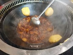 小鸡炖蘑菇-炮爷东北铁锅炖(棠安路店)