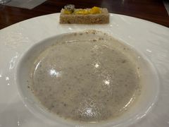 -东方豪景花园酒店·怡景旋转餐厅