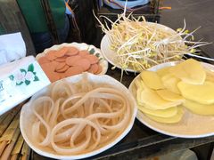 -肖肖酸萝卜鱼火锅(总店)