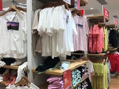 -优衣库(天津鲁能城购物中心店)