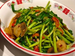 藜蒿炒腊肉-回家吃饭·地道南昌菜(建德观总店)