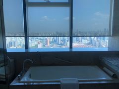 -上海龙之梦万丽酒店