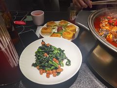 -辣尚瘾·烤鱼·新川菜(牡丹园直营店)