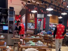 -潮界(LU·ONE凯德晶萃广场店)