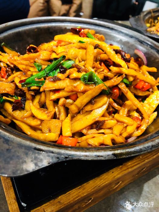 蓝海百姓厨神美食汇(振华商厦店)小炒脆笋图片 - 第1张