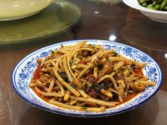 -椒香川流不息川菜馆(二七北路店)