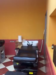 -Devilhands Barbershop男士理容店