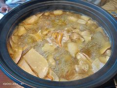 -宣威山野人家·云南菜·菌火锅(金碧店)