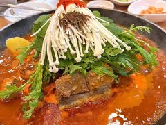 -喇喇排骨火锅·传统韩式脊骨汤(望京西园总店)