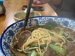 -何太太馄饨面铺(大浒东苑店)