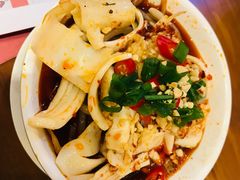 土冒黄喉-炉小二铜锅牛蛙•川湘菜(三里屯店)
