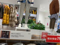 -优衣库(红谷滩万达店)