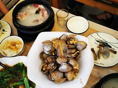 -长寿参鸡汤(朝韩风情街店)