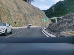 -龙里油画大草原旅游区