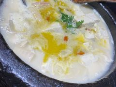 石锅石林竹笋煨豆腐乐-雀舞云南菜(乐客城店)