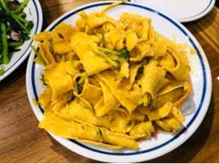 -盛和友·大院炒鸡(平度青岛路店)